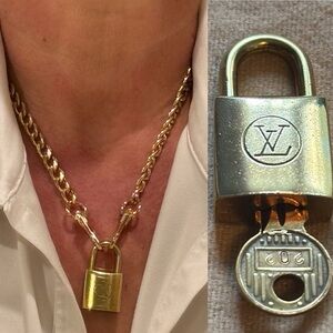 Vintage LV Louis Vuitton Padlock Lock & Key 202 with a no name chain